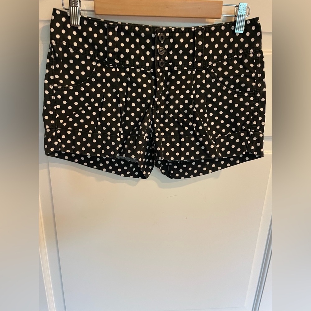 Express Polka Dot Women's Cotton Shorts - Black and White Size 2